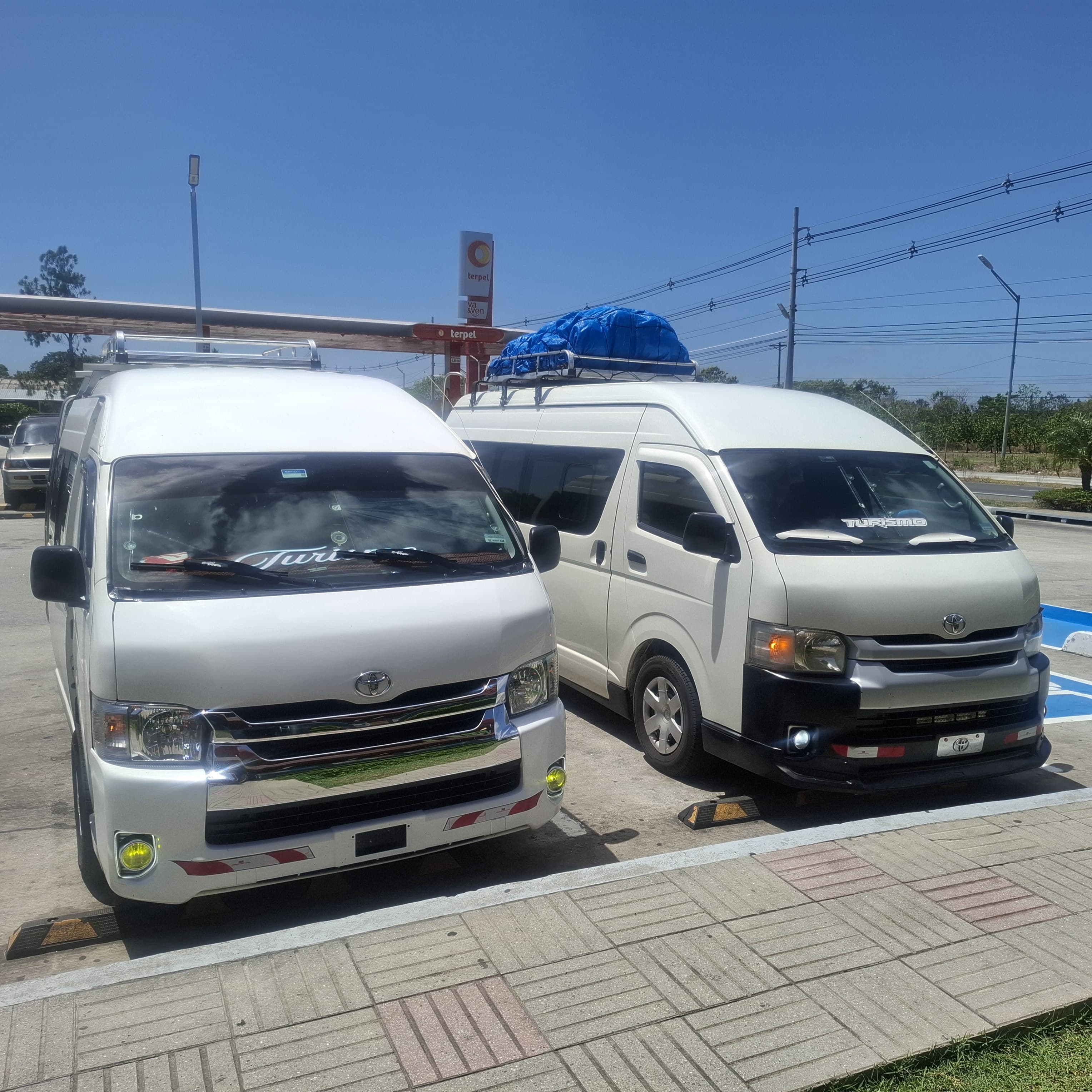 Shuttle from Santa Catalina to Lost & Found Lodge — cloud forest Panama